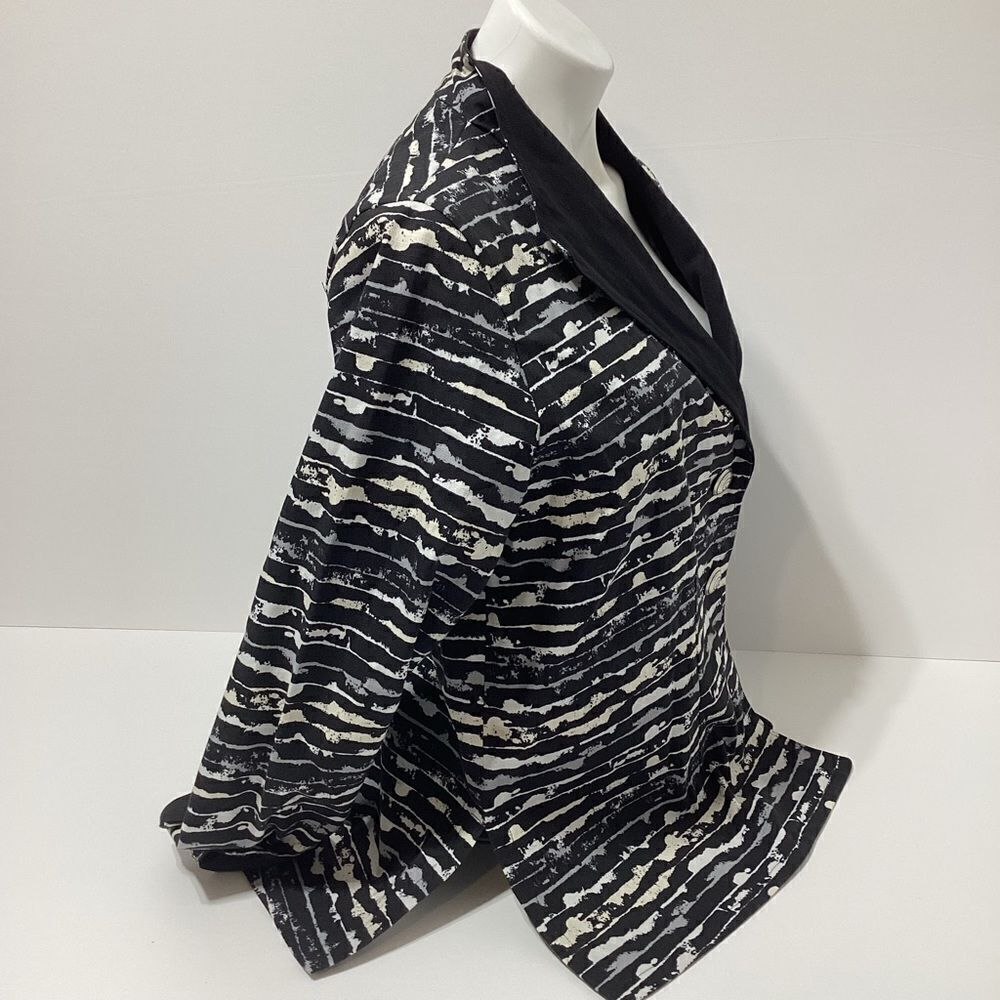 Beppa Cotton Blazer Abstract Design - Picture 6 of 6